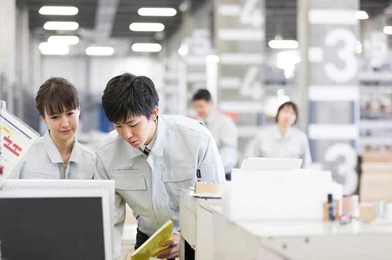 荷役はどんな流れで行なわれる？